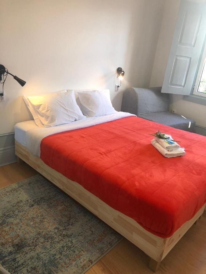 Vila Santa Cruz Guest House บรากา ภายนอก รูปภาพ