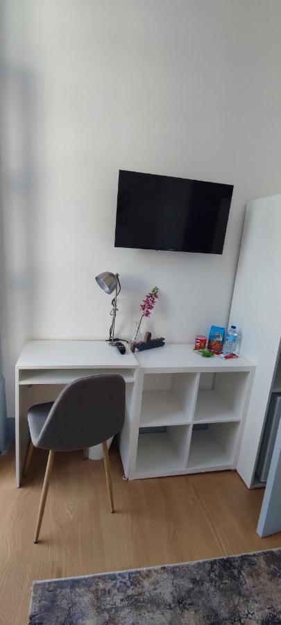 Vila Santa Cruz Guest House บรากา ภายนอก รูปภาพ