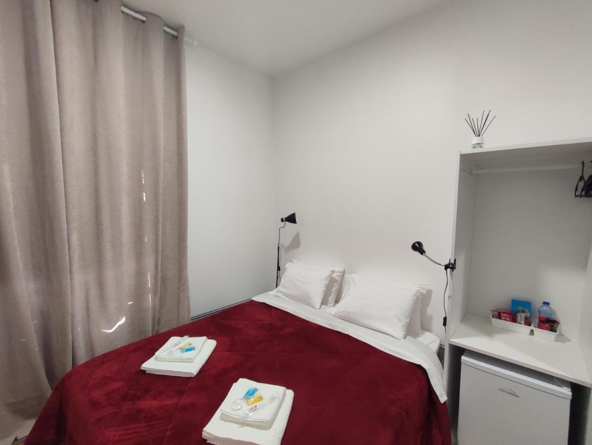 Vila Santa Cruz Guest House บรากา ภายนอก รูปภาพ